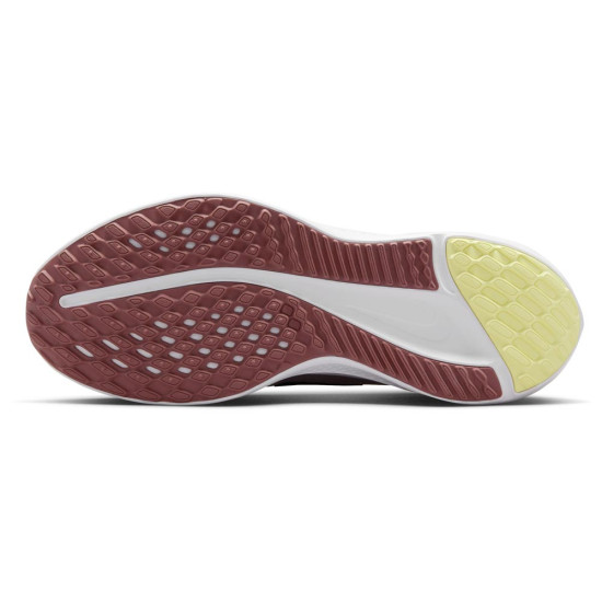 Nike Quest 5 W